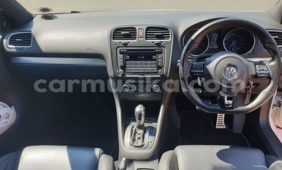 Tenga Tsaru Volkswagen Golf R Chena Mota in Beitbridge in Matabeleland South Tenga Tsaru Volkswagen Golf R Chena Mota in Beitbridge in Matabeleland South