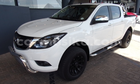 Buy Used Mazda BT-50 White Car in Beitbridge in Matabeleland South