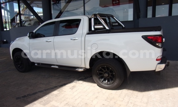 Tenga Tsaru Mazda BT-50 Chena Mota in Beitbridge in Matabeleland South Tenga Tsaru Mazda BT-50 Chena Mota in Beitbridge in Matabeleland South