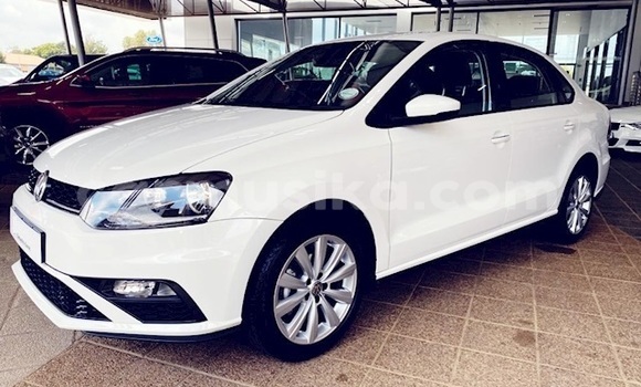 Tenga Tsaru Volkswagen Polo Chena Mota in Beitbridge in Matabeleland South Tenga Tsaru Volkswagen Polo Chena Mota in Beitbridge in Matabeleland South