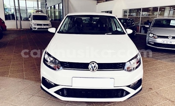 Tenga Tsaru Volkswagen Polo Chena Mota in Beitbridge in Matabeleland South Tenga Tsaru Volkswagen Polo Chena Mota in Beitbridge in Matabeleland South