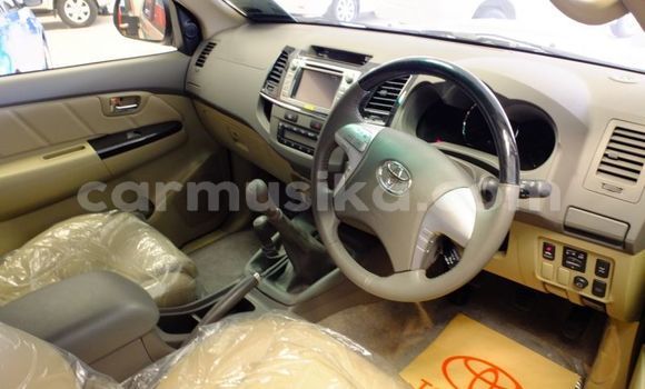 Tenga Tsaru Toyota Fortuner Zvimwe Mota in Beitbridge in Matabeleland South Tenga Tsaru Toyota Fortuner Zvimwe Mota in Beitbridge in Matabeleland South