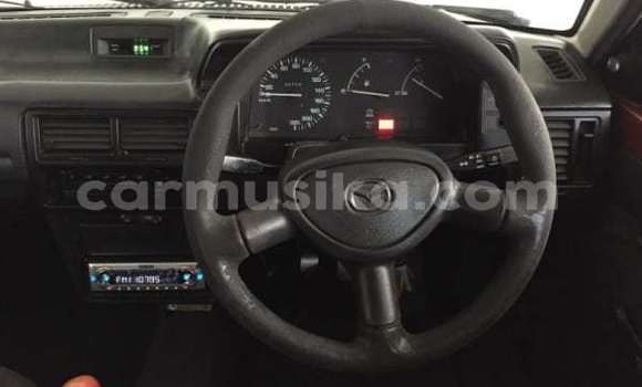 Tenga Tsaru Mazda 323 Zvimwe Mota in Beitbridge in Matabeleland South Tenga Tsaru Mazda 323 Zvimwe Mota in Beitbridge in Matabeleland South
