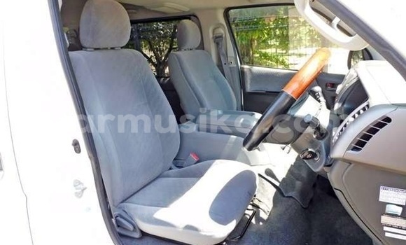 Tenga Tsaru Toyota Hiace Chena Mota in Beitbridge in Matabeleland South Tenga Tsaru Toyota Hiace Chena Mota in Beitbridge in Matabeleland South