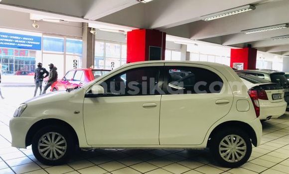 Tenga Tsaru Toyota Etios Chena Mota in Harare in Harare Tenga Tsaru Toyota Etios Chena Mota in Harare in Harare