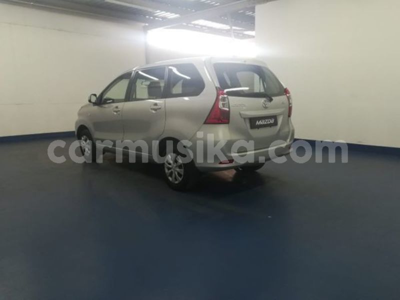 Big with watermark toyota avanza matabeleland north victoria falls 15003