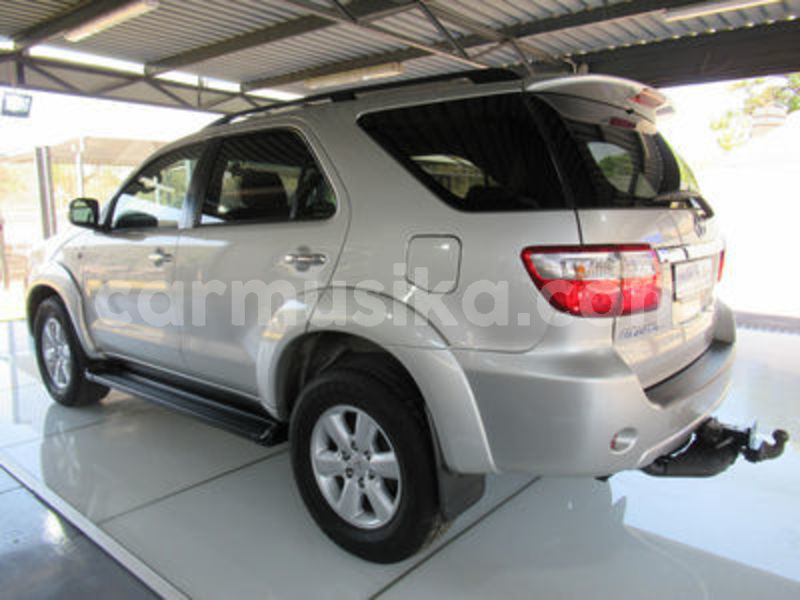 Big with watermark toyota fortuner matabeleland south beitbridge 15014