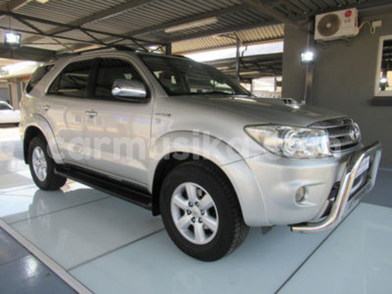 Big with watermark toyota fortuner matabeleland south beitbridge 15014