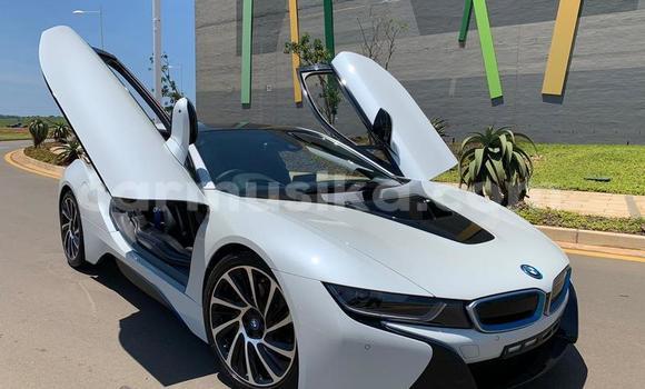 Tenga Tsaru BMW i8 Chena Mota in Harare in Harare Tenga Tsaru BMW i8 Chena Mota in Harare in Harare