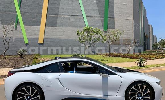Tenga Tsaru BMW i8 Chena Mota in Harare in Harare Tenga Tsaru BMW i8 Chena Mota in Harare in Harare