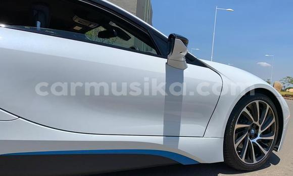 Tenga Tsaru BMW i8 Chena Mota in Harare in Harare Tenga Tsaru BMW i8 Chena Mota in Harare in Harare