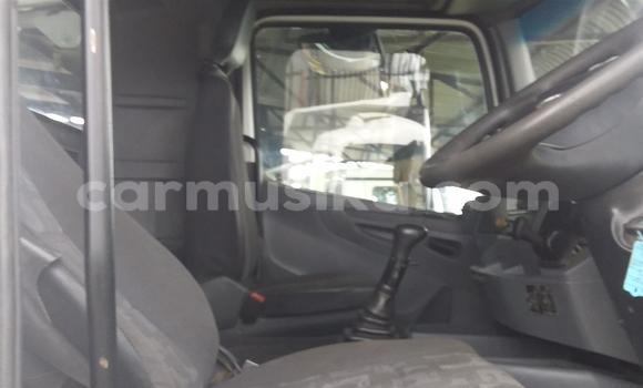 Buy Used Mercedes‒Benz 1317 White Truck in Alexandra Park in Harare Buy Used Mercedes‒Benz 1317 White Truck in Alexandra Park in Harare