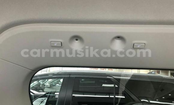 Buy Used Toyota Hiace White Car in Harare in Harare Buy Used Toyota Hiace White Car in Harare in Harare