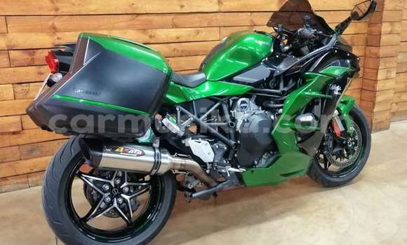 Acheter Occasion Moto Kawasaki H Autre à Beitbridge, Matabeleland South Acheter Occasion Moto Kawasaki H Autre à Beitbridge, Matabeleland South