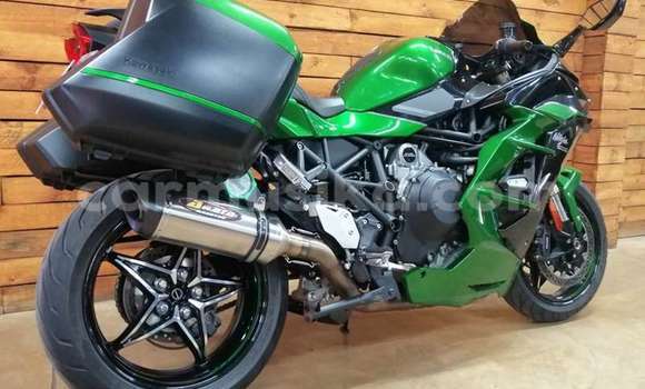 Acheter Occasion Moto Kawasaki H Autre à Beitbridge, Matabeleland South Acheter Occasion Moto Kawasaki H Autre à Beitbridge, Matabeleland South