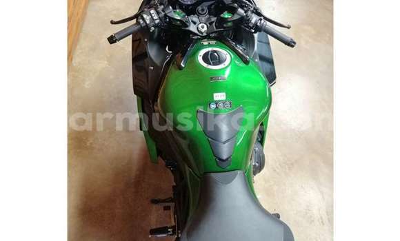 Acheter Occasion Moto Kawasaki H Autre à Beitbridge, Matabeleland South Acheter Occasion Moto Kawasaki H Autre à Beitbridge, Matabeleland South