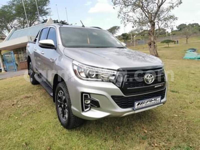 Big with watermark toyota hilux matabeleland south beitbridge 15048