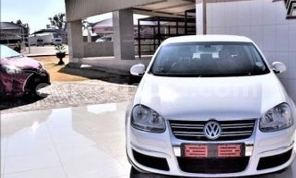 Acheter Occasion Voiture Volkswagen Jetta Blanc à Beitbridge, Matabeleland South Acheter Occasion Voiture Volkswagen Jetta Blanc à Beitbridge, Matabeleland South