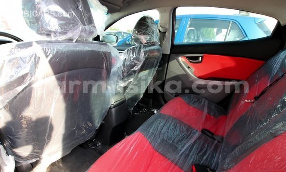 Tenga Imported Hyundai Elantra Tsvuku Mota in Import - Dubai in Harare Tenga Imported Hyundai Elantra Tsvuku Mota in Import - Dubai in Harare