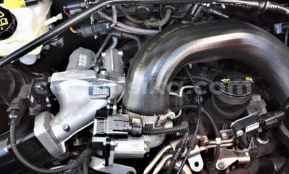 Nunua Ilio tumika Volkswagen Karmann-Ghia Nyeupe Gari ndani ya Beitbridge nchini Matabeleland Kusini Nunua Ilio tumika Volkswagen Karmann-Ghia Nyeupe Gari ndani ya Beitbridge nchini Matabeleland Kusini