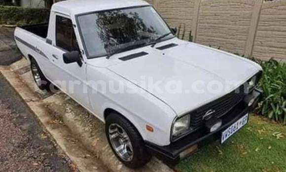 Acheter Occasion Voiture Nissan 200SX Blanc à Beitbridge, Matabeleland South Acheter Occasion Voiture Nissan 200SX Blanc à Beitbridge, Matabeleland South