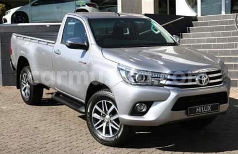 Big with watermark toyota hilux matabeleland south beitbridge 15073