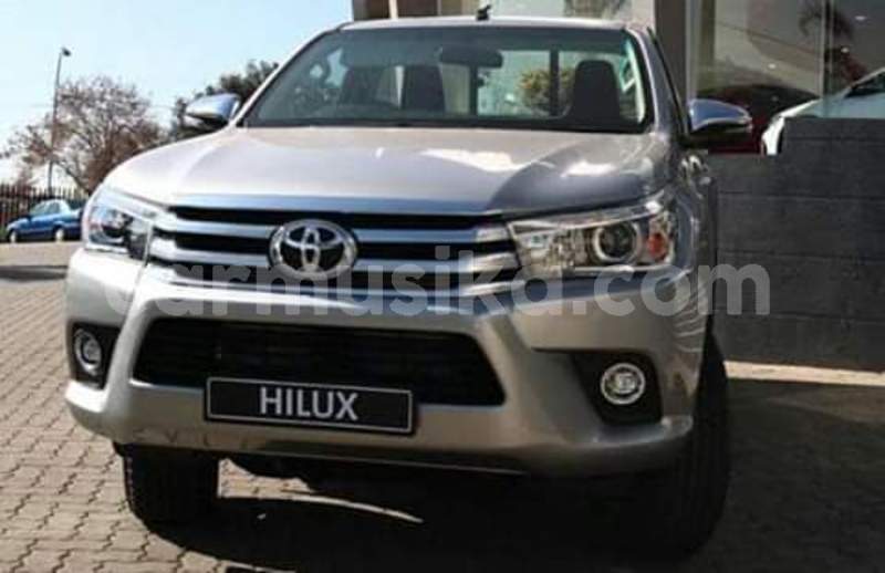 Big with watermark toyota hilux matabeleland south beitbridge 15073