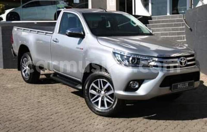 Big with watermark toyota hilux matabeleland south beitbridge 15073