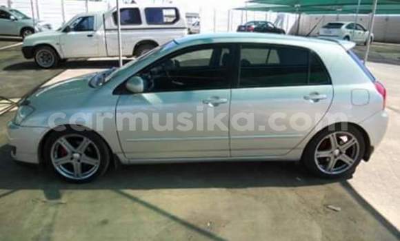 Buy Used Toyota Runx Silver Car in Beitbridge in Matabeleland South Buy Used Toyota Runx Silver Car in Beitbridge in Matabeleland South