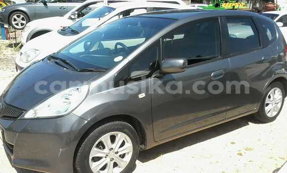 Buy Used Honda Jazz Silver Car in Beitbridge in Matabeleland South Buy Used Honda Jazz Silver Car in Beitbridge in Matabeleland South