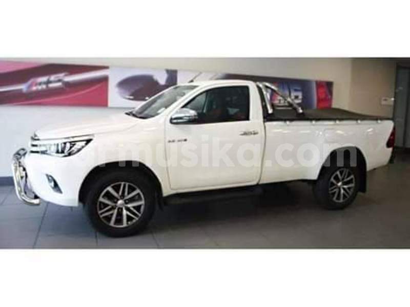 Big with watermark toyota hilux matabeleland south beitbridge 15082