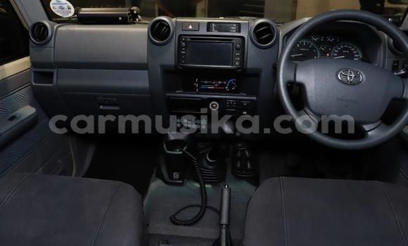 Tenga Tsaru Toyota Land Cruiser Sirivha Mota in Beitbridge in Matabeleland South Tenga Tsaru Toyota Land Cruiser Sirivha Mota in Beitbridge in Matabeleland South