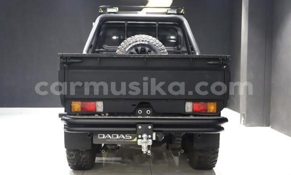 Buy Used Toyota Land Cruiser Silver Car in Beitbridge in Matabeleland South Buy Used Toyota Land Cruiser Silver Car in Beitbridge in Matabeleland South