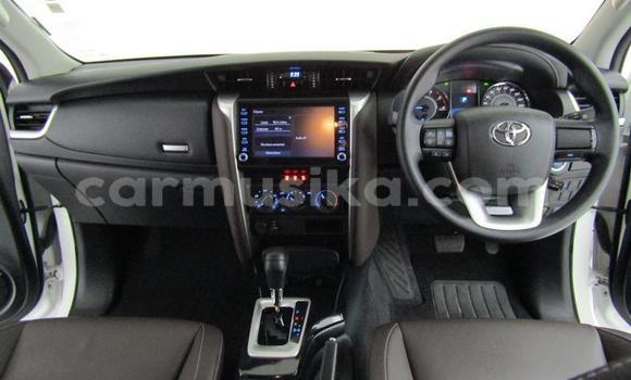 Buy Used Toyota Fortuner White Car in Beitbridge in Matabeleland South Buy Used Toyota Fortuner White Car in Beitbridge in Matabeleland South
