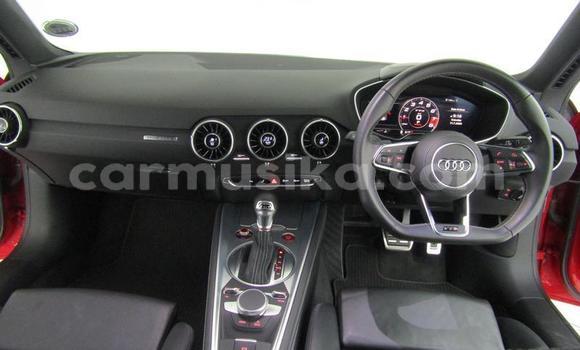 Nunua Ilio tumika Audi A3 Nyekundu Gari ndani ya Beitbridge nchini Matabeleland Kusini Nunua Ilio tumika Audi A3 Nyekundu Gari ndani ya Beitbridge nchini Matabeleland Kusini