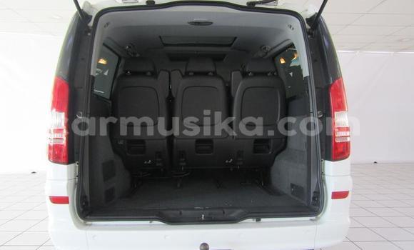 Acheter Occasion Voiture Mercedes‒Benz Vito Blanc à Beitbridge, Matabeleland South Acheter Occasion Voiture Mercedes‒Benz Vito Blanc à Beitbridge, Matabeleland South