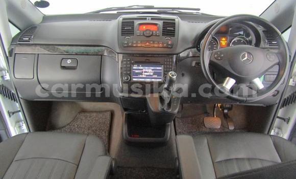 Acheter Occasion Voiture Mercedes‒Benz Vito Blanc à Beitbridge, Matabeleland South Acheter Occasion Voiture Mercedes‒Benz Vito Blanc à Beitbridge, Matabeleland South