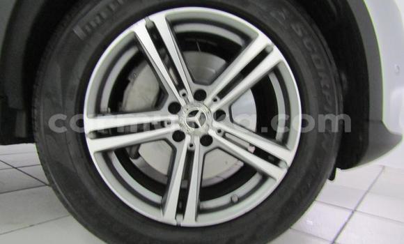 Acheter Occasion Voiture Mercedes‒Benz C–Class Blanc à Beitbridge, Matabeleland South Acheter Occasion Voiture Mercedes‒Benz C–Class Blanc à Beitbridge, Matabeleland South