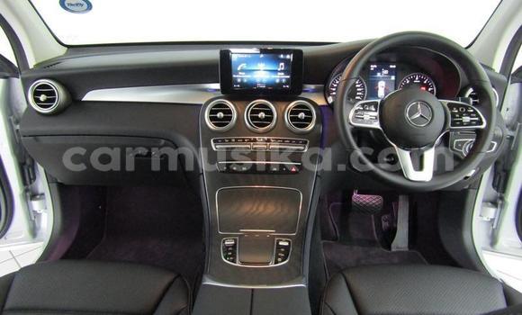 Acheter Occasion Voiture Mercedes‒Benz C–Class Blanc à Beitbridge, Matabeleland South Acheter Occasion Voiture Mercedes‒Benz C–Class Blanc à Beitbridge, Matabeleland South