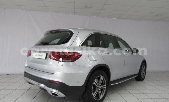 Acheter Occasion Voiture Mercedes‒Benz C–Class Blanc à Beitbridge, Matabeleland South Acheter Occasion Voiture Mercedes‒Benz C–Class Blanc à Beitbridge, Matabeleland South