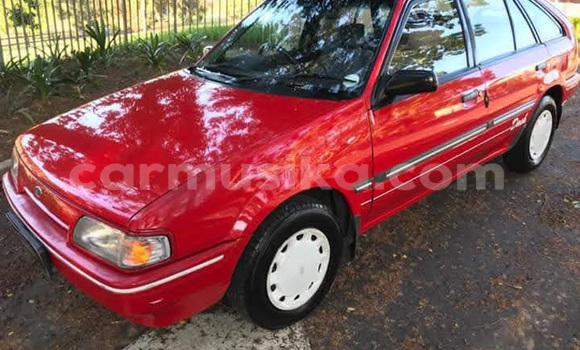Tenga Tsaru Ford Laser Tsvuku Mota in Beitbridge in Matabeleland South Tenga Tsaru Ford Laser Tsvuku Mota in Beitbridge in Matabeleland South
