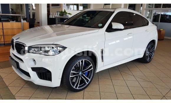 Nunua Ilio tumika BMW X6 M Nyeupe Gari ndani ya Beitbridge nchini Matabeleland Kusini