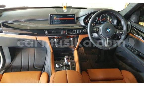 Nunua Ilio tumika BMW X6 M Nyeupe Gari ndani ya Beitbridge nchini Matabeleland Kusini Nunua Ilio tumika BMW X6 M Nyeupe Gari ndani ya Beitbridge nchini Matabeleland Kusini