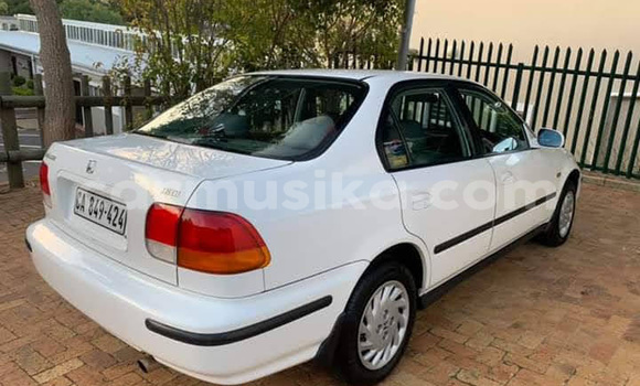Buy Used Honda Ballade White Car in Beitbridge in Matabeleland South Buy Used Honda Ballade White Car in Beitbridge in Matabeleland South