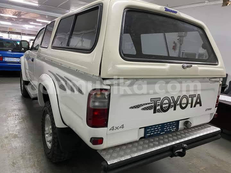 Big with watermark toyota hilux matabeleland south beitbridge 15127