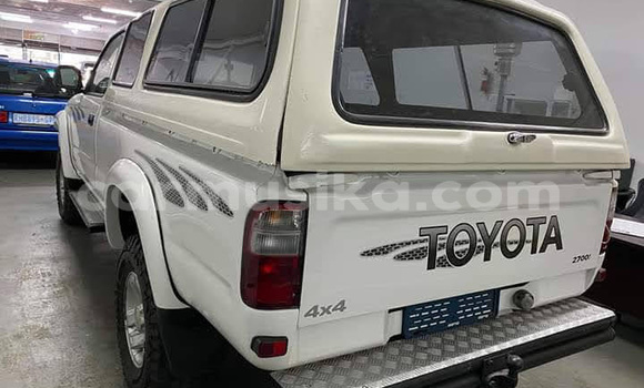 Tenga Tsaru Toyota Hilux Zvimwe Mota in Beitbridge in Matabeleland South Tenga Tsaru Toyota Hilux Zvimwe Mota in Beitbridge in Matabeleland South