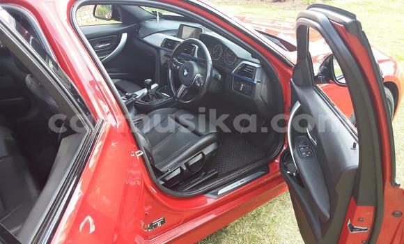 Acheter Occasion Voiture BMW 3–Series Rouge à Beitbridge, Matabeleland South Acheter Occasion Voiture BMW 3–Series Rouge à Beitbridge, Matabeleland South