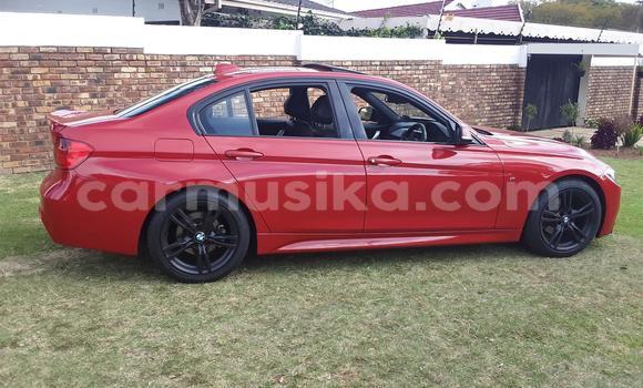 Acheter Occasion Voiture BMW 3–Series Rouge à Beitbridge, Matabeleland South Acheter Occasion Voiture BMW 3–Series Rouge à Beitbridge, Matabeleland South