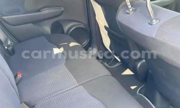 Acheter Occasion Voiture Honda Fit Bleu à Beitbridge, Matabeleland South Acheter Occasion Voiture Honda Fit Bleu à Beitbridge, Matabeleland South