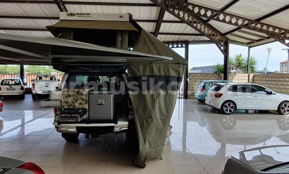 Nunua Ilio tumika Toyota Hilux Nyeupe Gari ndani ya Beitbridge nchini Matabeleland Kusini Nunua Ilio tumika Toyota Hilux Nyeupe Gari ndani ya Beitbridge nchini Matabeleland Kusini